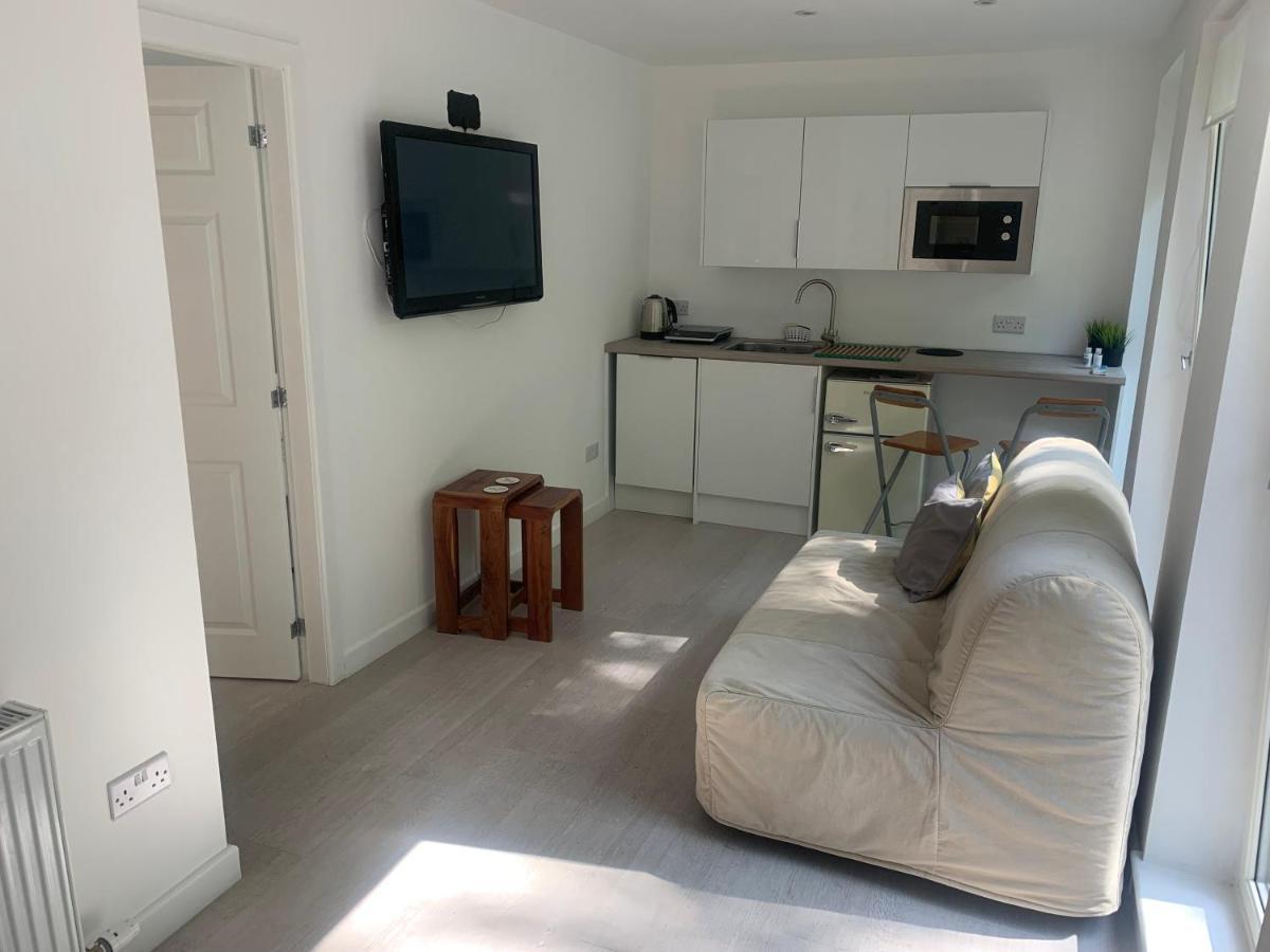 1-Bedroom Apartment Next To University Bridge of Allan Buitenkant foto