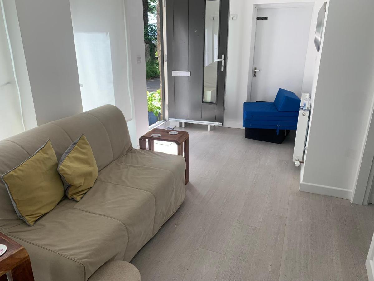 1-Bedroom Apartment Next To University Bridge of Allan Buitenkant foto